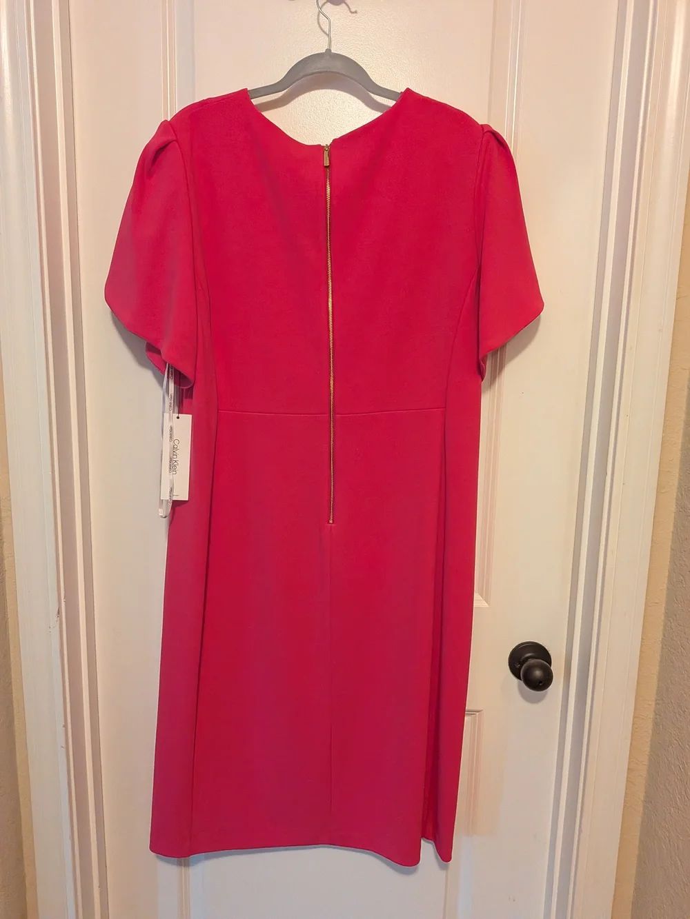 Calvin Klein Hot Pink Puff-Sleeve Midi Dress - Picture 2 of 5